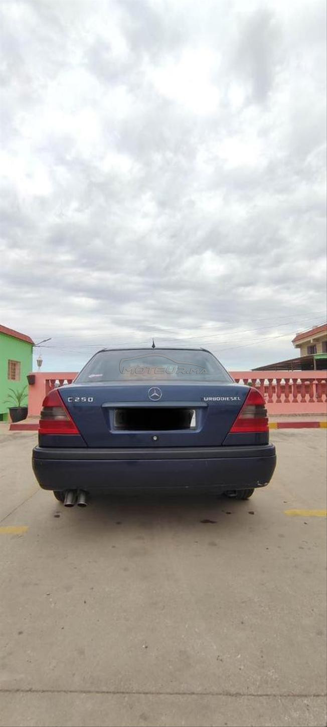Mercedes-Benz 250 Diesel Manuelle 1997 à Guercif