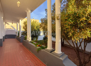 À louer villa idéale pour tout type d'activité