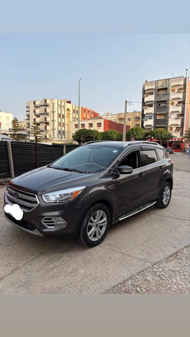 ford kuga 2018 tres bonne etat