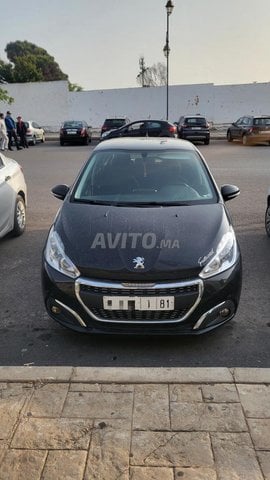 peugeolt 208 active