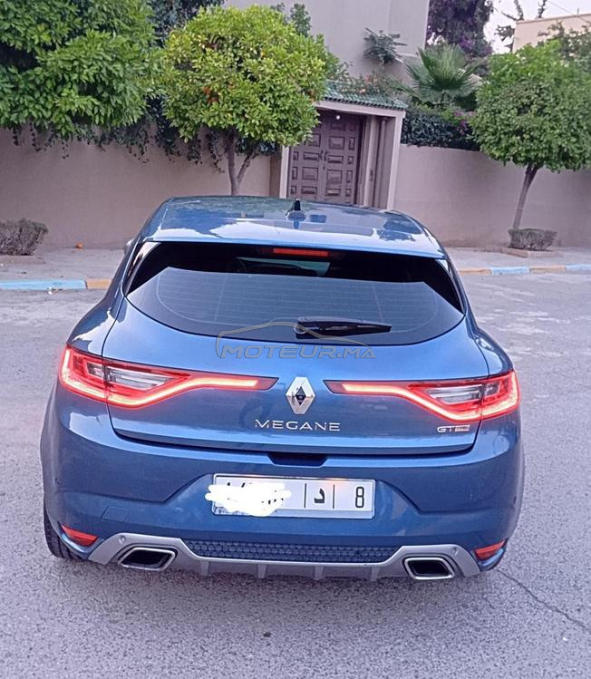 je met en vente une Mégane 4 très bonne etat