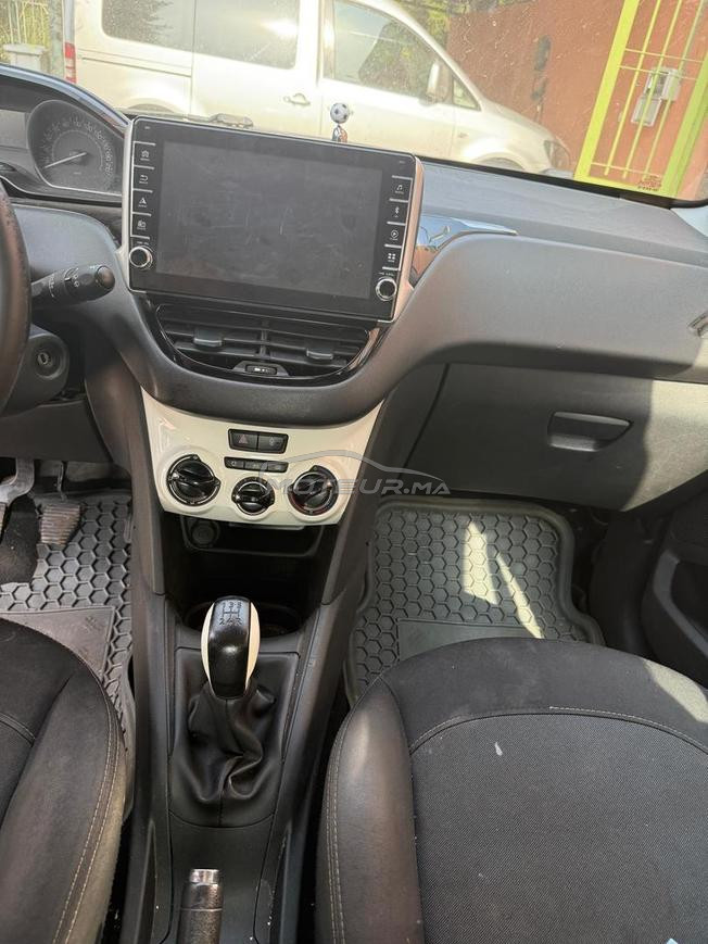 Peugeot 208 modèle 2017