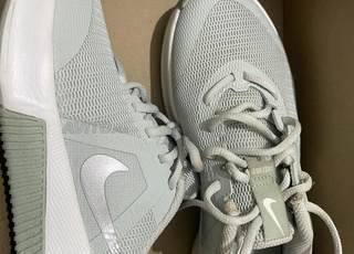 Nike mc trainer 3 original pour femme