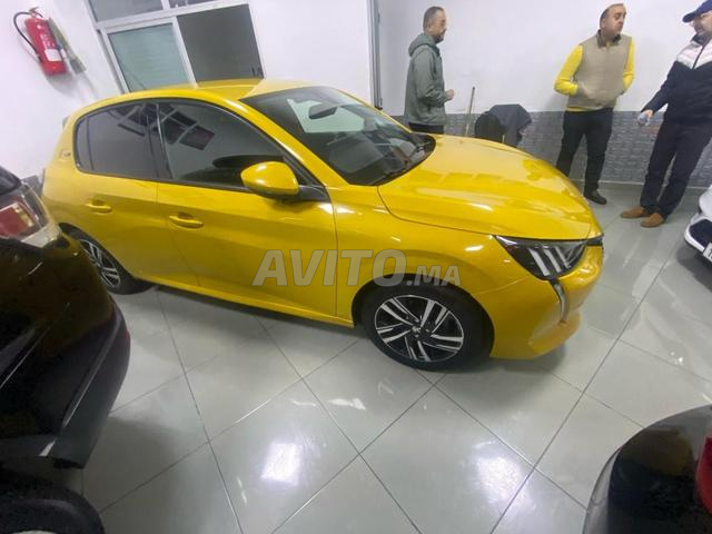 Peugeot 208 Diesel Manuelle 2021 à Rabat - 2