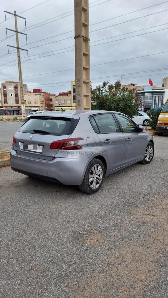 Peugeot 308 Diesel Manuelle 2018 à Kénitra