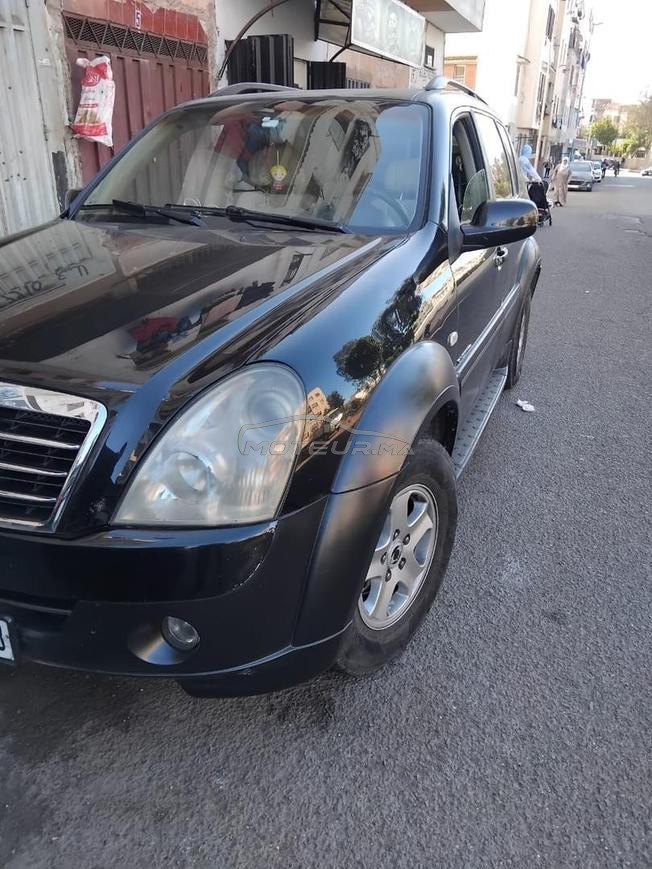 سيارة ريكستون بحالة جيدة جدا و الثمن قابل للتفاوض