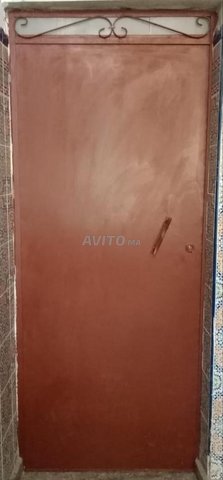 À vendre 2 portes de garage et 2 portes simples