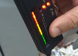 جوهرة سفير ابيض 126 غرام 