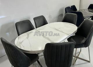  4 طبلة و 6 كراسي 