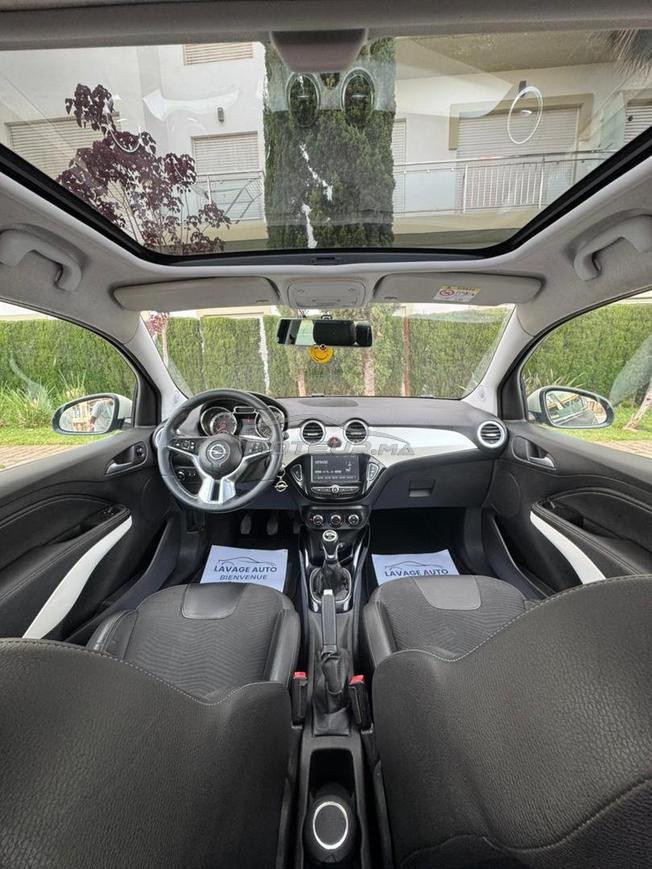 Opel Adam Essence 2017