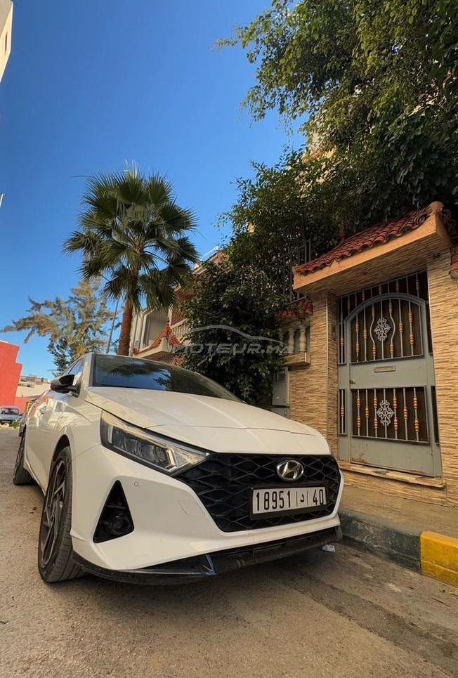 Hyundai i20 Essence Automatique 2023 à Tanger