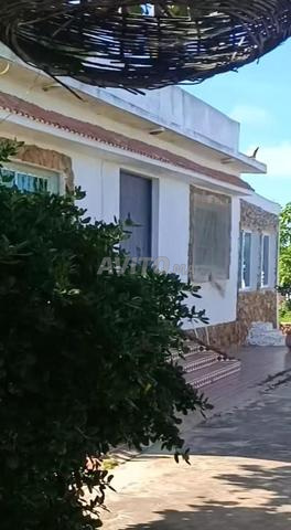 خميس الساحل تطل على البحر قريب لشارع 500متر