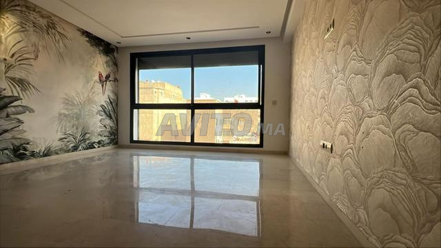 Appartement à louer 45 m² à Casablanca - 2
