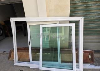 plusieurs fenetres coulissante en aluminium