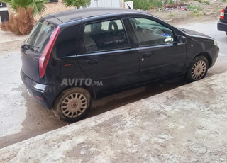 Fiat Punto Essence Manuelle 2008 à Sidi Slimane
