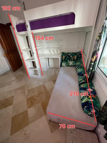 Lit Mezzanine