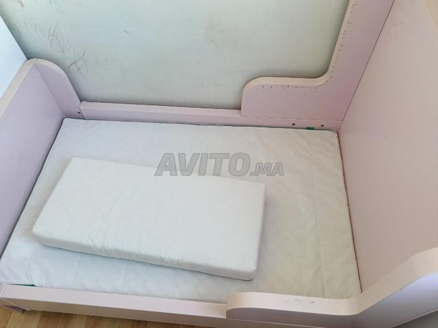 lit IKEA ave matelas fille 