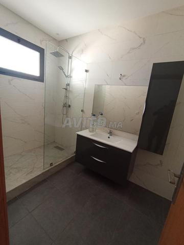 Appartement avec option d'usage commercial à louer  - 2