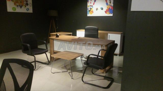 Bureaux importation I.G - 2