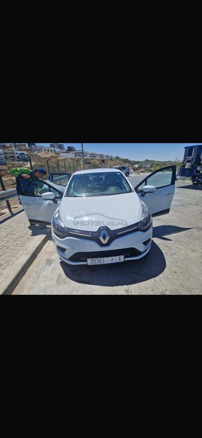 clio 4 a vendre 