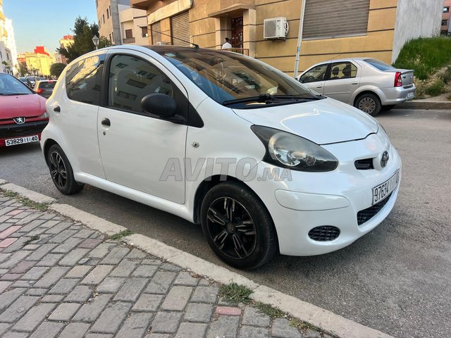 Toyota aygo 2012 