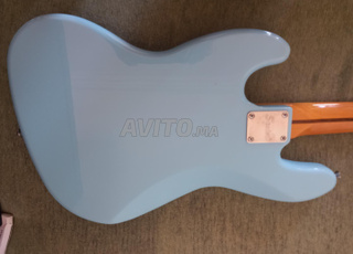 Basse Squier Classic vibe jazz bass 60's