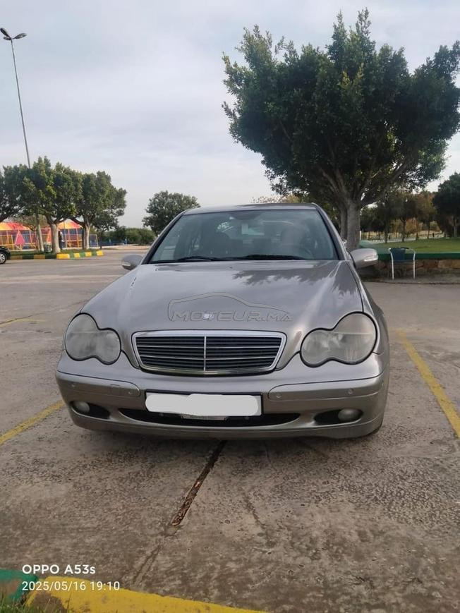 Mercedes-Benz 200 Diesel Automatique 2003 à Tanger