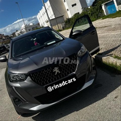 Peugeot 2008 automatique 2020