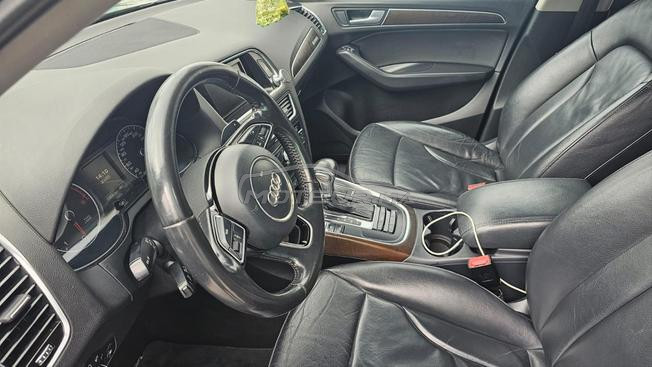 Audi Q5 Diesel Automatique 2017 à Tanger
