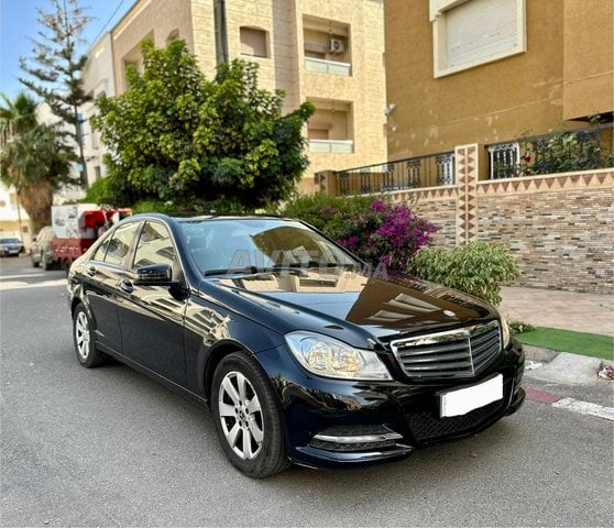 Mercedes-Benz 200 Diesel Automatique 2013 à Agadir