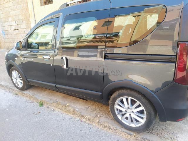 Dacia Dokker Diesel Manuelle 2019 à Agadir - 2