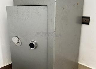 Coffre fort lourd en fonte 