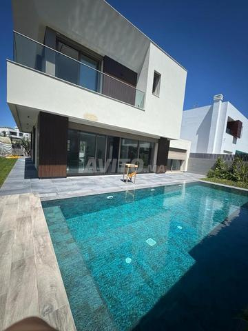 Villa neuve A LOUER à Hay RIAD RABAT