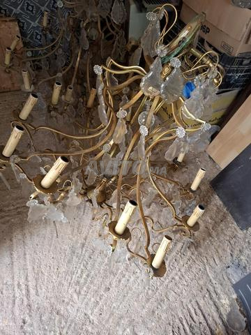 للبيع 2 ثريات كبيرتان قديمتان - 2