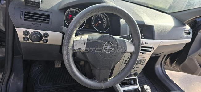 Opel Astra 2008 toute option très bonne état 
