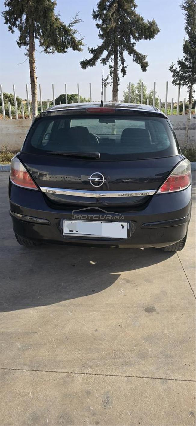 Opel Astra 2008 toute option très bonne état 