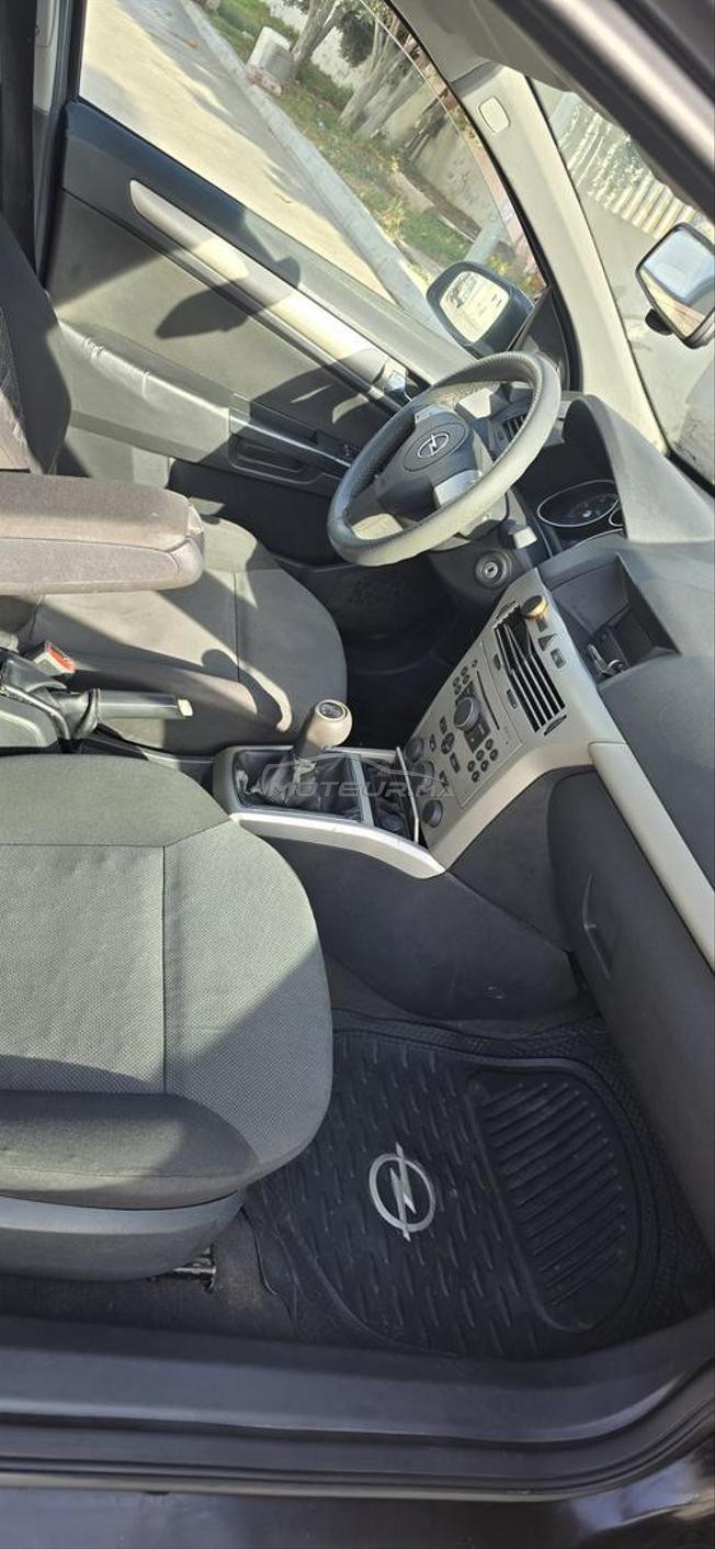 Opel Astra 2008 toute option très bonne état 