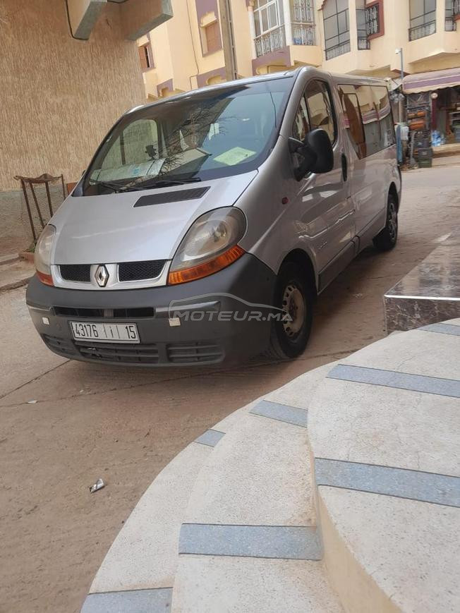 Renault Trafic Diesel Manuelle 2004 à Bouznika