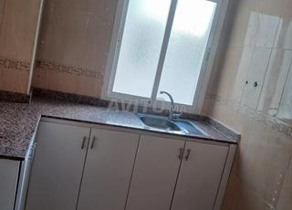 شقة للبيع في عمارات تمودة قبالة فندق بالومة