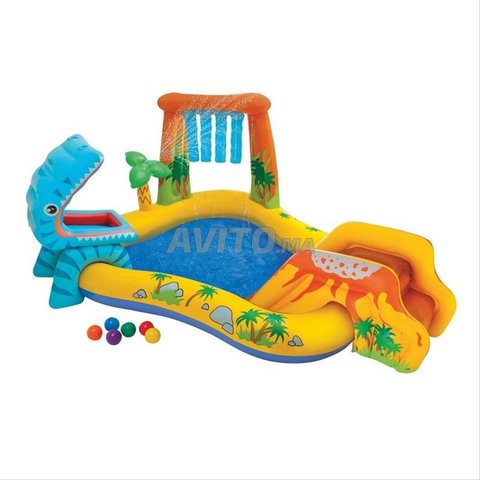 Aire de jeux Aquatique gonflable - marque INTEX