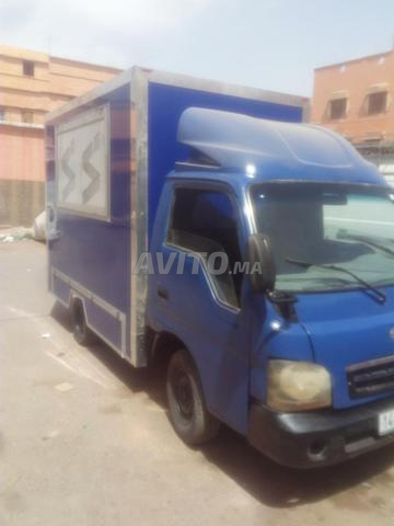 Kia 2700 snack mobile  - 2