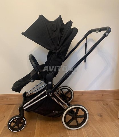 poussette la marque cybx Priam 