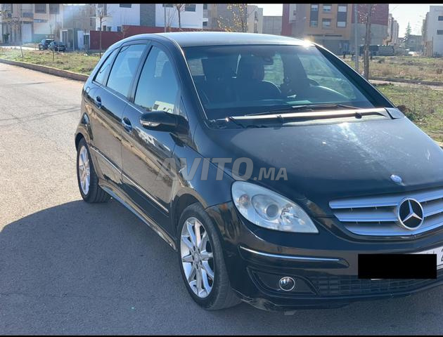 Mercedes-Benz 180 Diesel Manuelle 2008 à Fès