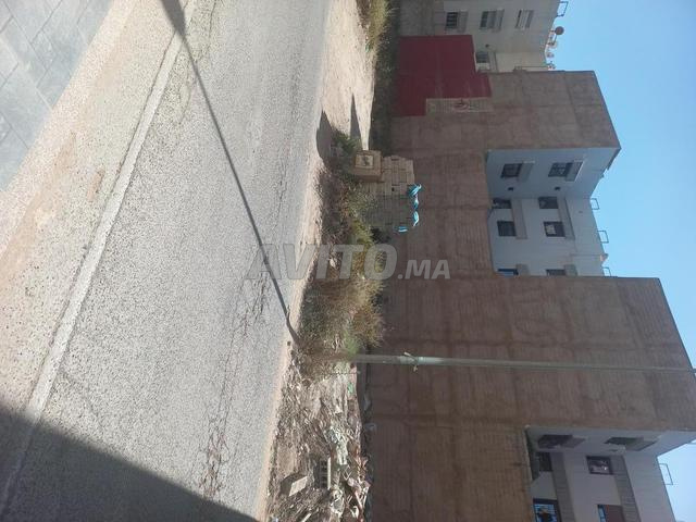 ارض من فئة 3طوابق سيدي معروف 