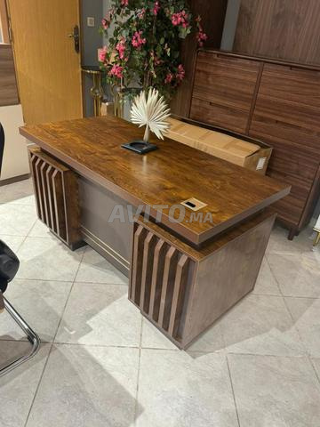 Bureau Moderne en Bois Naturel - 2