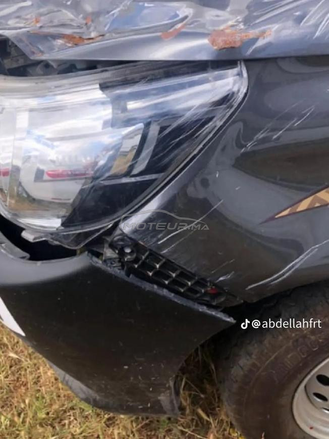 Toyota Hilux accidenté 