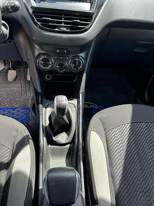 PEUGEOT 2008 MODEL 2014 TRÈS BONNE ÉTAT