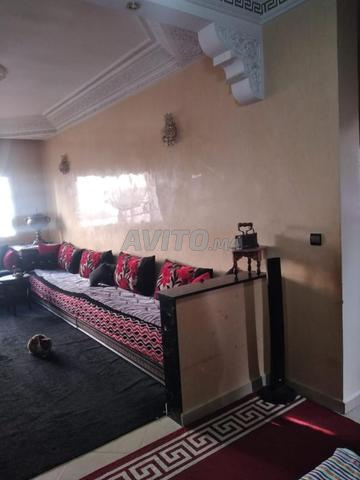 للبيع شقة زوينة و مصلوحة فموقع رائع  فشارع طاح - 2