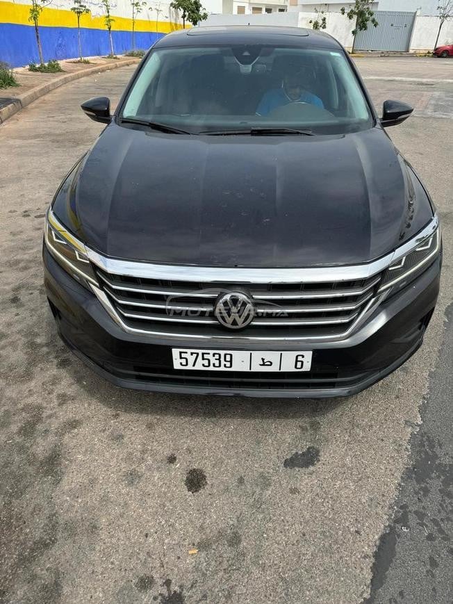 Volkswagen Passat Essence Automatique 2020
