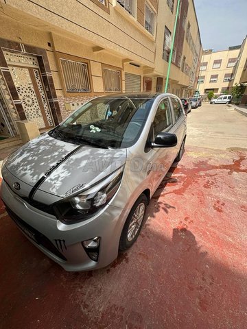Kia Picanto Essence Automatique 2021 à Meknès